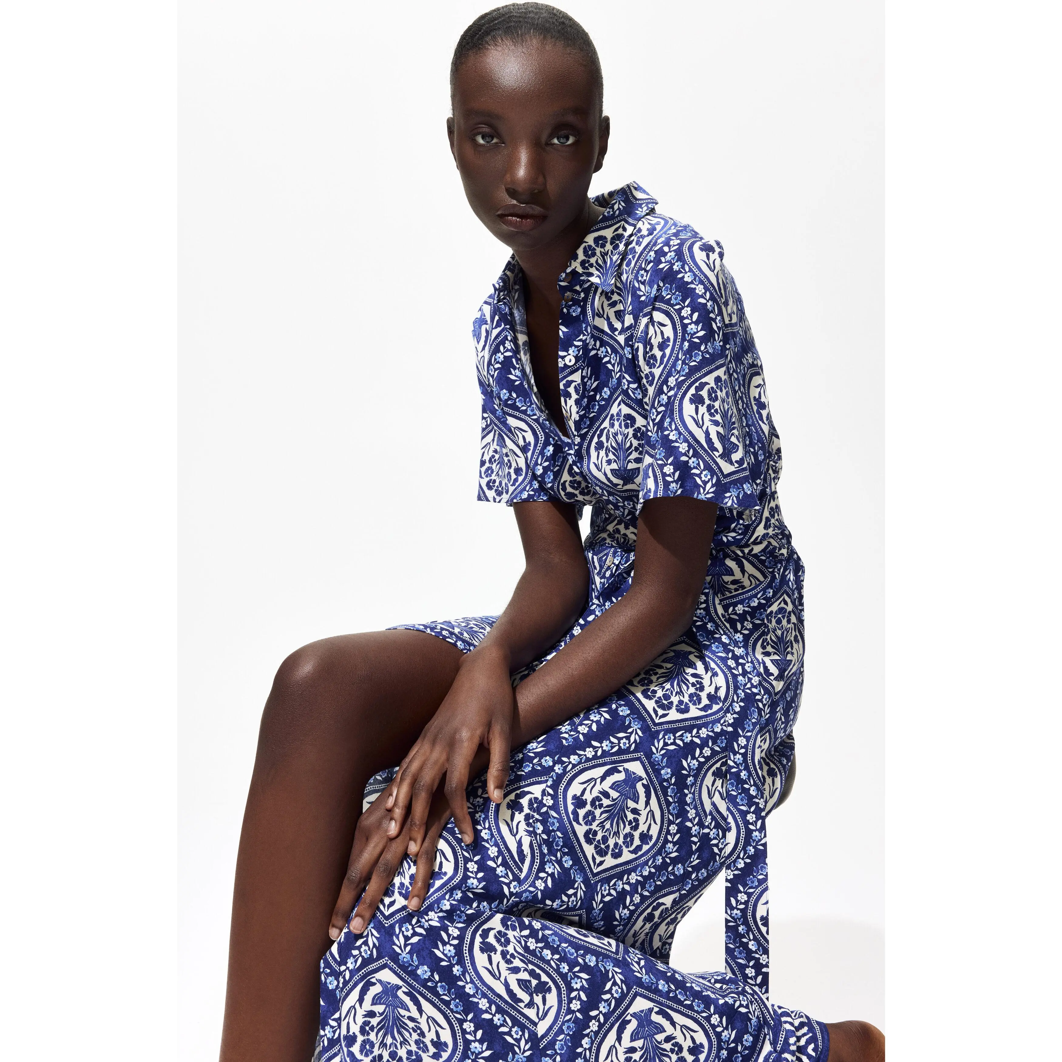 H&M Tie-belt shirt dress H&M Tie-belt shirt dress
