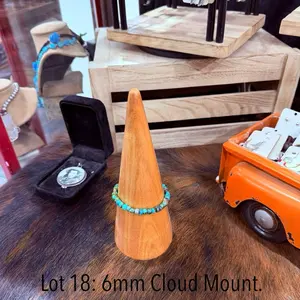 6mm Cloud Mountain Stretch Bracelet