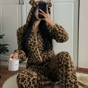 Coral velvet jumpsuit women's leopard print hooded long sleeved pajamas comfortable and warm winter and autumn pajamas casual pajamas home wearRAIMENTRY