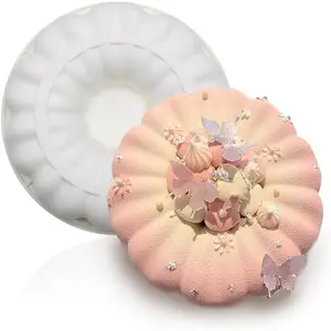 7.8 Inch Silicone Fluted Tube Cake Pan Round Wreath Crown Silicone Mold for Mousse Cake Donut Jello Gelatin Bread