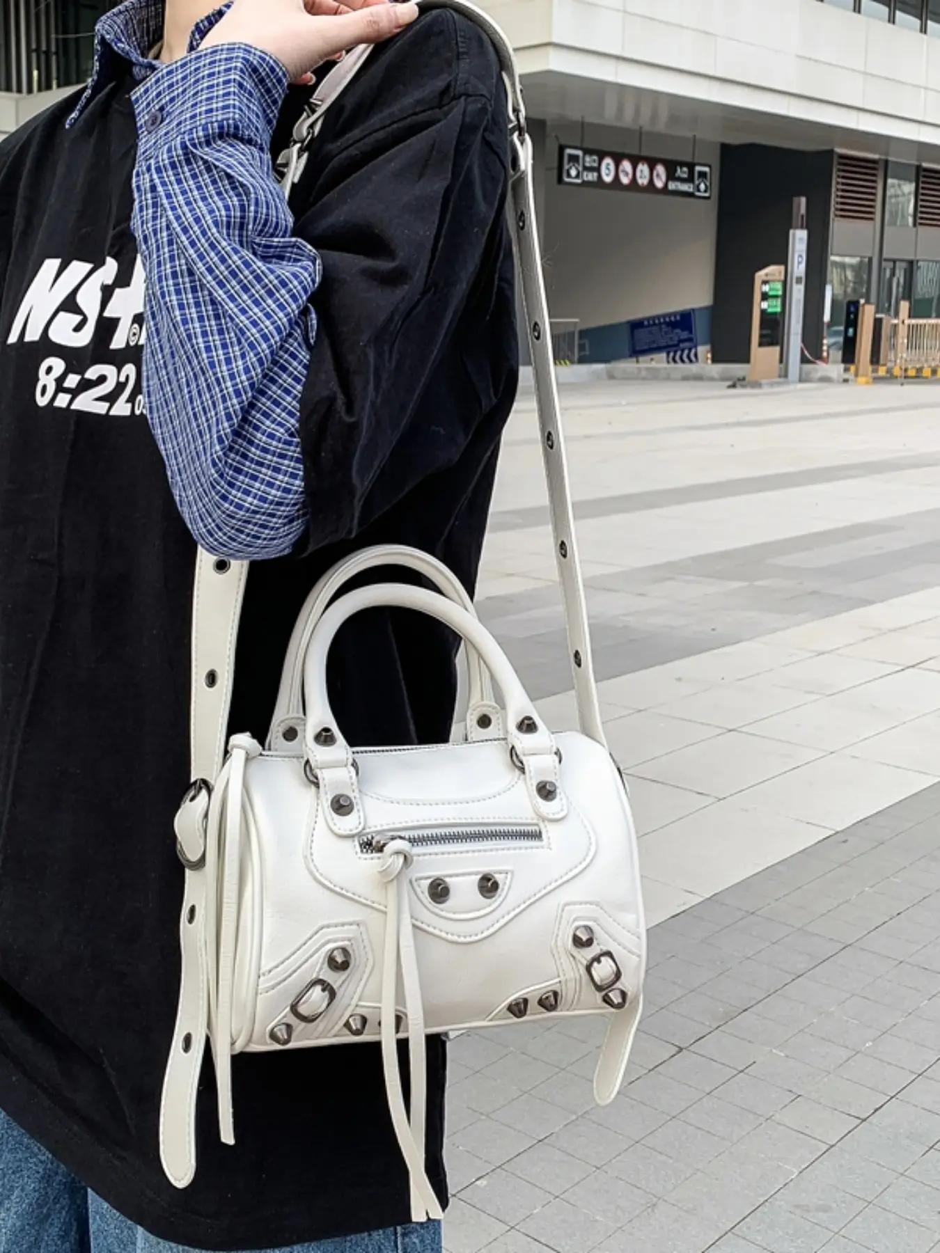 Mini Dark Motorcycle Style Boston Bag for Women, Vintage Chic 