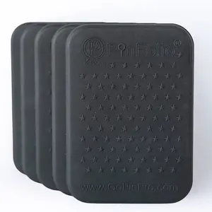 (1) Small Pin Board