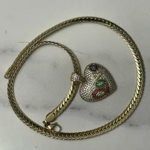 Heart Necklet Set for Women - Fashion Accessory