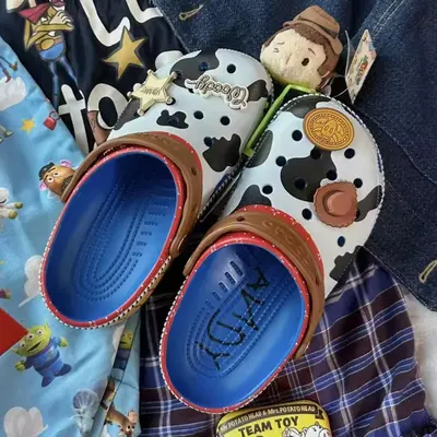 Pizza Sandals Chacos Pizza Ppsnabha Size 15 Champion Slides Pizza