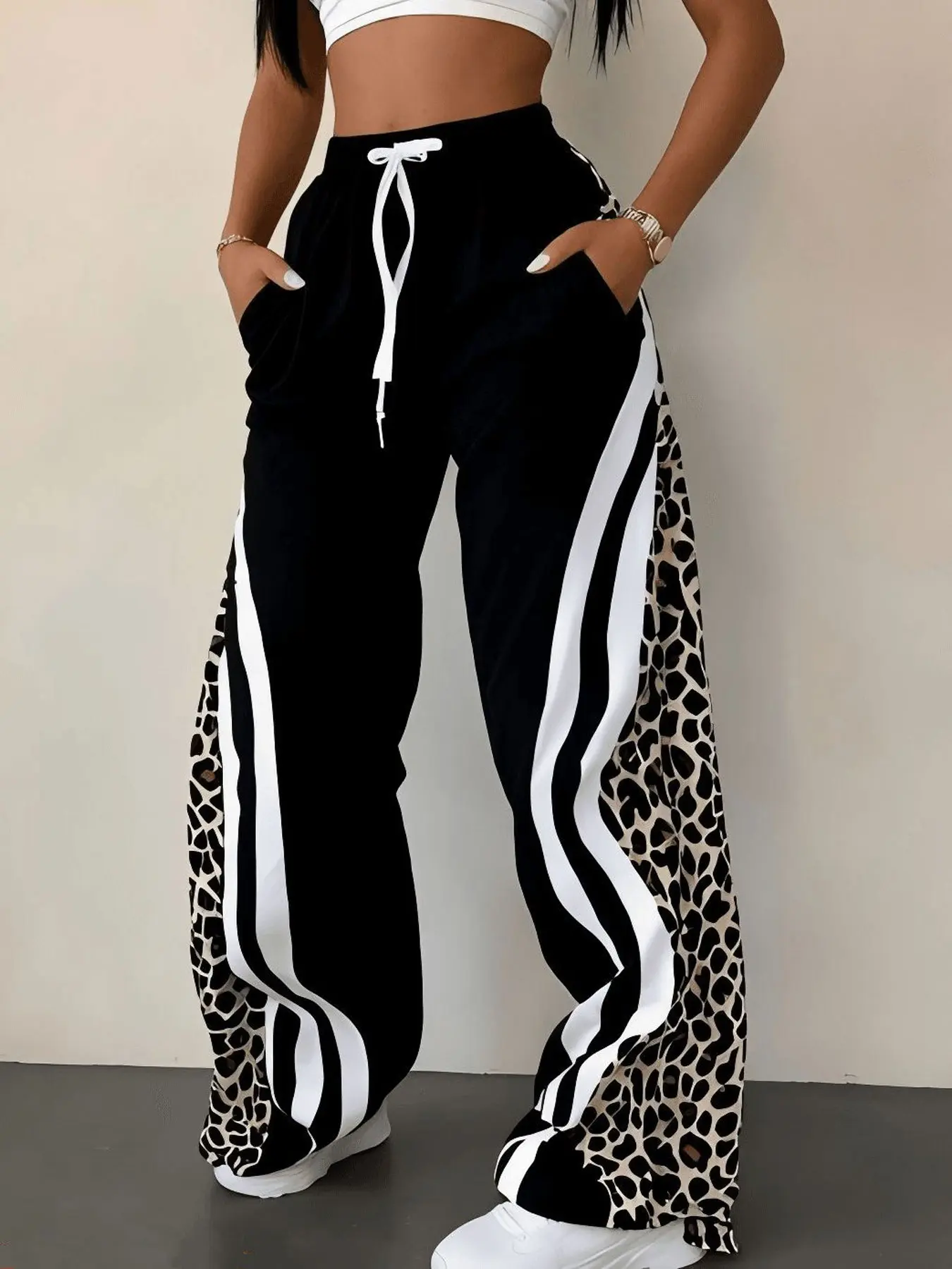 Women's black leopard print with white contrast stripes, drawstring waist, pocket design, wide-leg sports pants, Casual Trendy Versatile, suitable for summer, daily, Athleisure Pants, Casual Fashion Pants, Casual Fashion Trousers