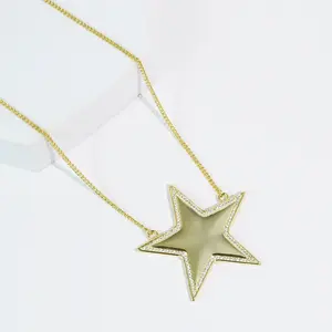 Star of the Show Gold Necklace