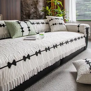 Butterfly Pattern Sofa Cover, Quilted Sofa Cover, 1 Count Soft Comfortable Sofa Mat, Cool Sofa Cover for Home Living Room Decor, Home Decor Supplies