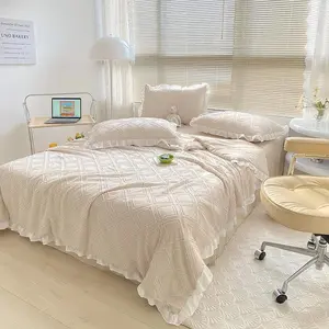 Summer Bedding Set, Including 1 Comforter & 2 Pillowcases, Air Conditioning Quilt, Bedding Supplies for Home Bedroom Hotel