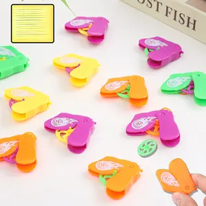 Mini spinning top, plastic launcher, desktop fighting toy, children's stress relief toy.