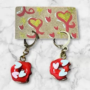Valentines donut earrings