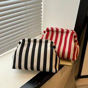 2026 New Arrival Striped Knit Cloud Bag Large Capacity Color Block Clip Handbag Versatile Daily Casual Shoulder Bag For Women