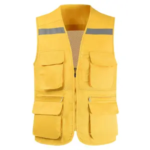 Men's Reflective Safety Vest with Multi-Pocket Mesh Design