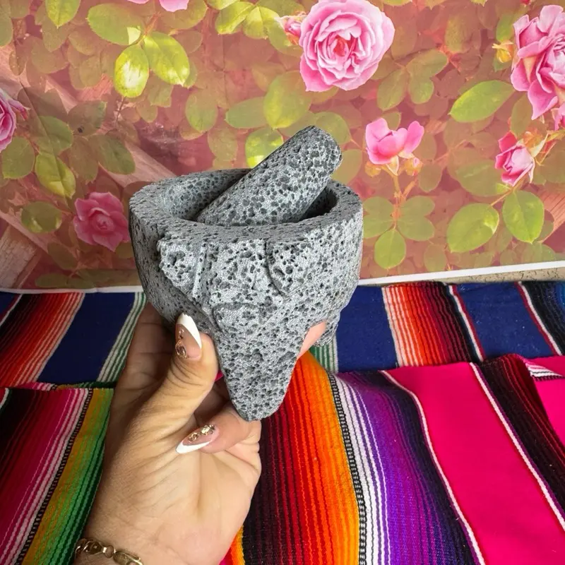 Mini molcajete 4 in con su tejolote