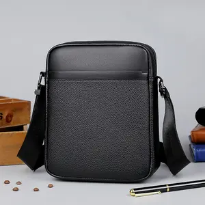 Men's Slanted Shoulder Bag,Single-Shoulder Bag, Square Bag, Small Item Pouch. It is multi-functional, suitable for commuting, made of PU material, a casual bag with a minimalist style, and a black bag. It is an ideal gift for men.