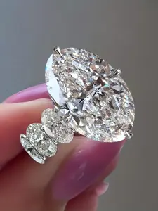 Elegant High-Carbon Oval Zirconia Platinum Plated Ring for Women, Fashion Wedding Engagement Jewelry, Perfect Valentine's Day Gift