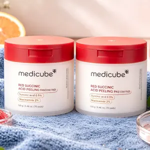Medicube Red Succinic Acid Peeling Pads, Daily Exfoliating Toner Pads for Acne & Blackheads, Dual-Sided with Niacinamide for Oily/Combination Skin