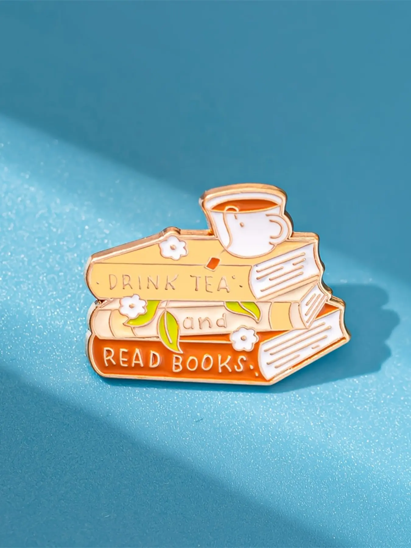 Drink Tea and Read Books Enamel Lapel Pins Decorative Brooches Ornaments Lapel Bag Badges Jewelry Gifts