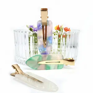 No-bend Hair Clips No-crease Hair Clips Styling Duck Bill Clips No-dent Alligator Hair Barrettes for Salon Hairstyle,Simple Style Plain Color Acrylic Hair Clips Set,Accessories for Women & Girls 1 Pcs Random shipping