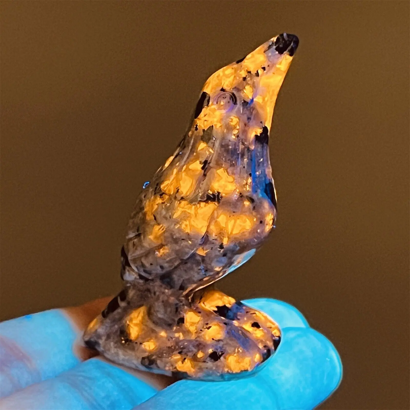 Yooperlite (Glow under UV light)