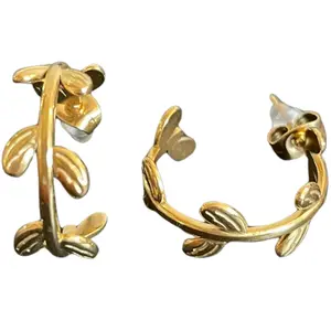 lovelevel | Metal Earrings | METAL LEAF | Sustainable Fashion | Minimalist Earrings