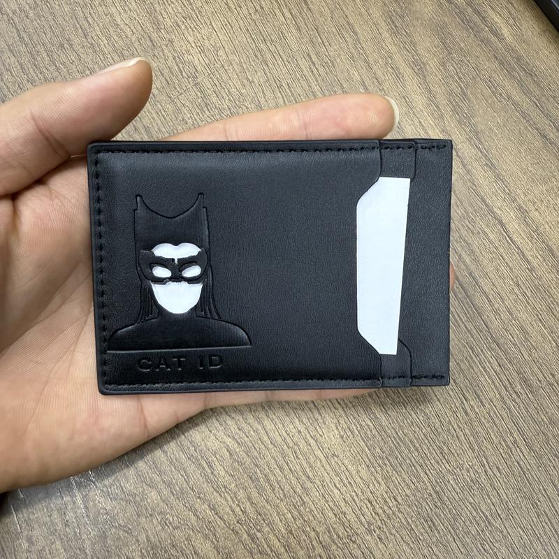 Batman Triple Compartment ID Wallet and Driver's License Holder - Unisex Cartoon Character Design - Perfect Gift for Halloween or Father's Day - 10cm x 7.1cm