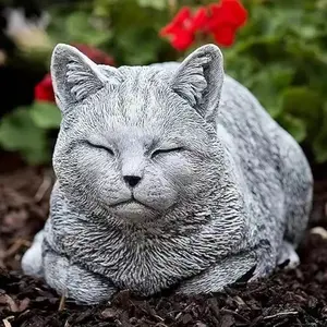 Resin Lying Cat Statue for Garden Decoration, Realistic Indoor, Outdoor and Tabletop Pet Memorial Gift, Non-Electric Sculpture