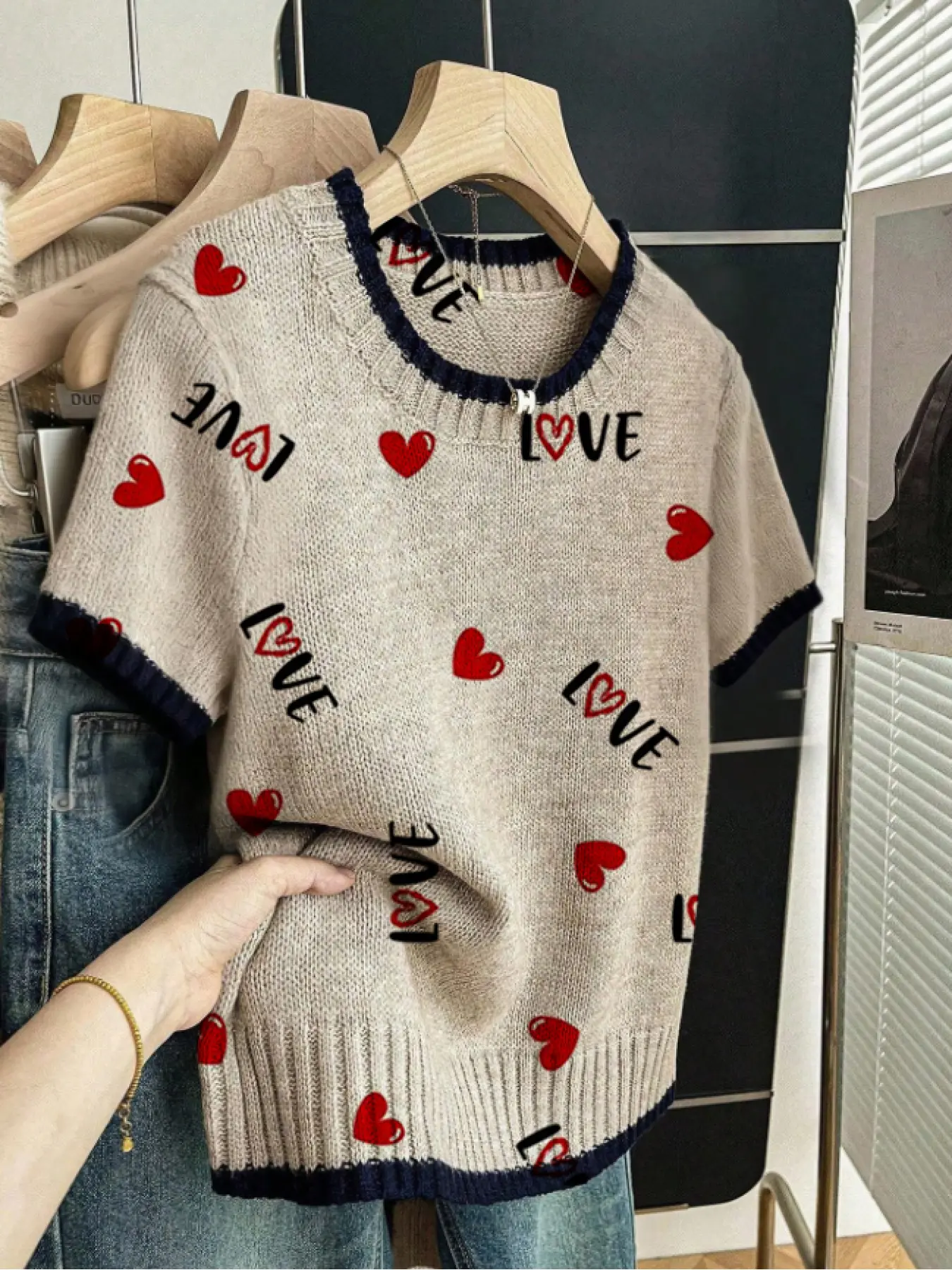 Heart Letter Print Round Neck Sweater, Casual Short Sleeve Knitwear for Spring Summer Fall, Comfortable Warm Women's Clothing
