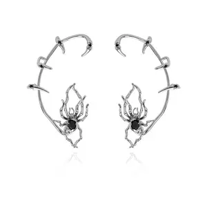 Gothic Punk Spider Ear Hook Earrings Exaggerated Claw Design No-Pierce Clip-On Statement Jewelry for Women Edgy Everyday Party Accessories Year-Round Wear Bold Halloween Special Occasion Jewelry Durable Alloy Construction
