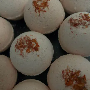 Citrus Bath Bomb - Refreshing Body Care for Comfortable Relaxation