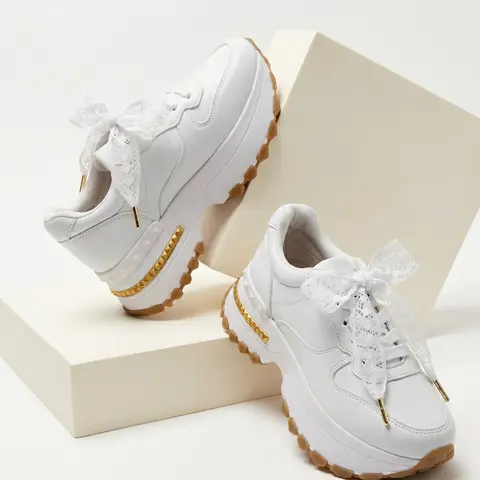Meli - Luxury White and Gold Sneakers – New 2026 Collection: Premium Quality Made in Colombia with High-End Comfort