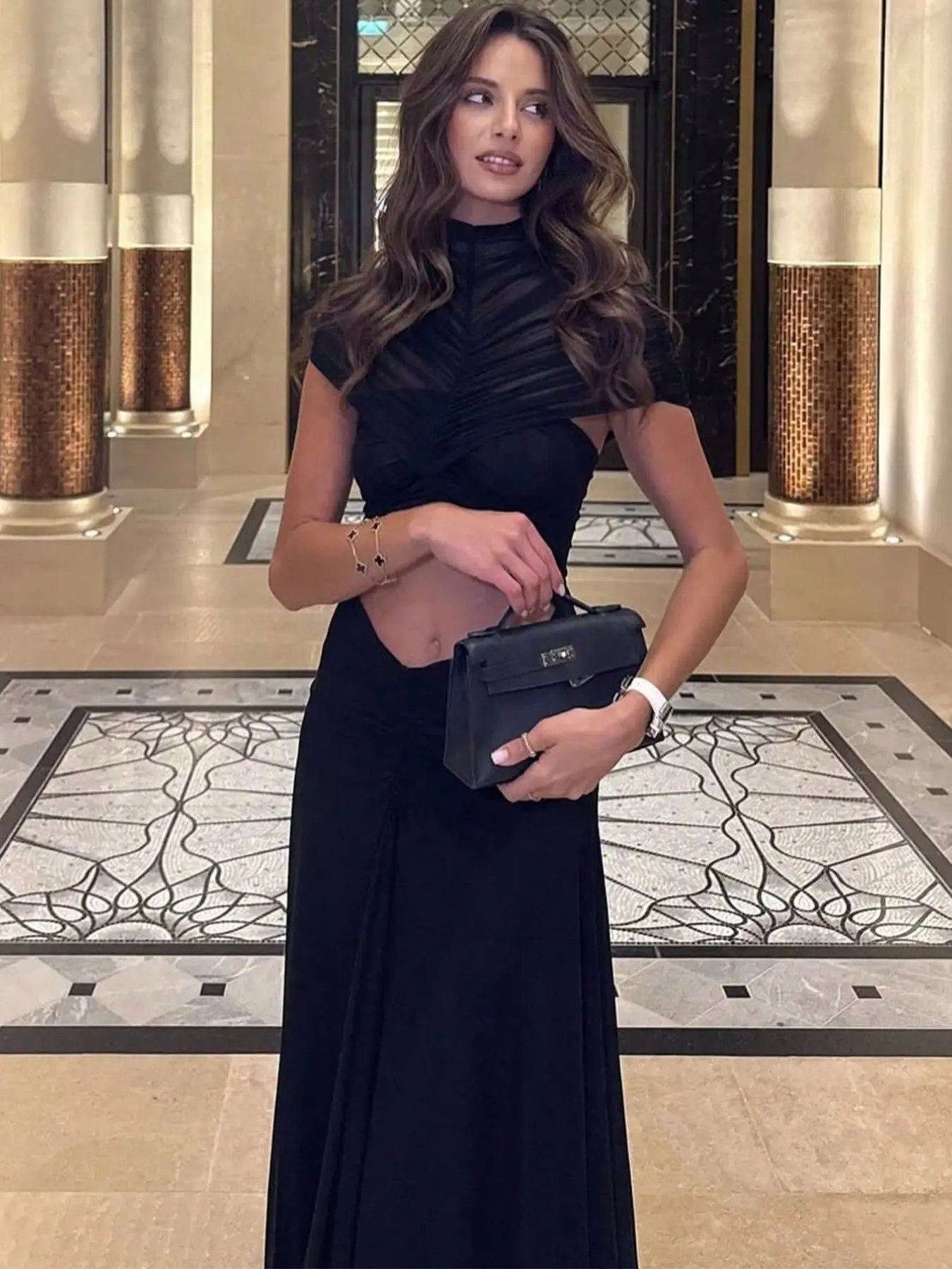 olive green maxi dress with sleeves Olive V-Neck Maxi Dress With Long Sleeve And Slit
