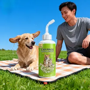 Pet Ear Wash Solution 300ML Deep Cleaning Tea Tree Oil Formula Removes Mites Eliminates Odors Gentle Non-Irritating Suitable for Dogs & Cats