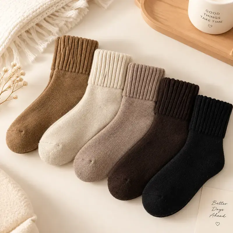 Women's Classic Mid-Calf Solid Knit Socks, Soft Warm Polyester Socks, Cozy Basic Socks for Fall Winter Daily Casual Wear
