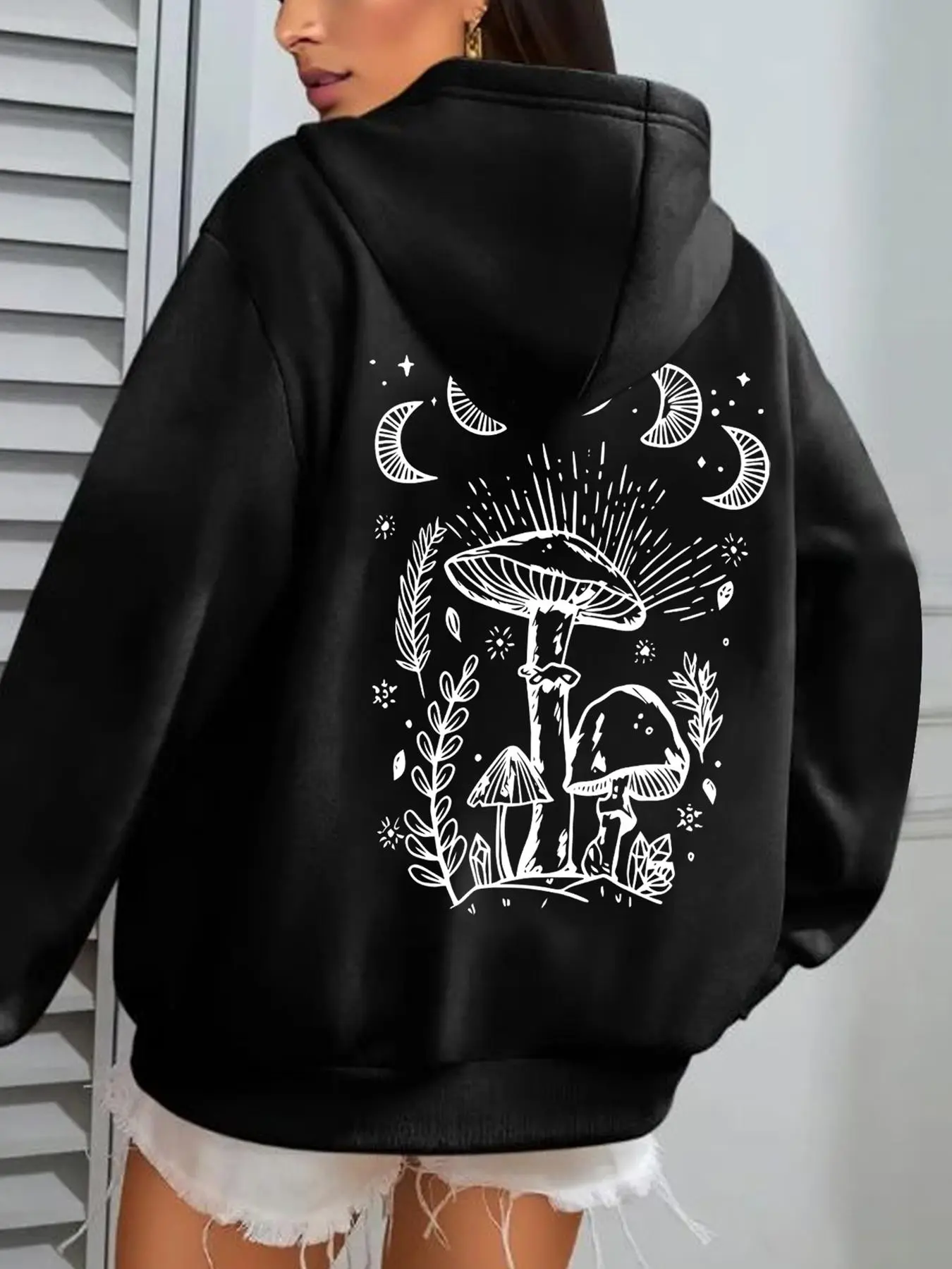 【Plus Size】 Cartoon Mushroom Print Hoodie, Casual Long Sleeve Hooded Sweatshirt, Casual Fashion Sweatshirt for Fall & Winter, Women's Clothing for Daily Wear, Womenswear