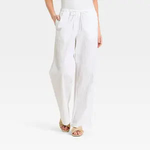 Women's Seersucker Effortless Pull-On Pants - A New Day