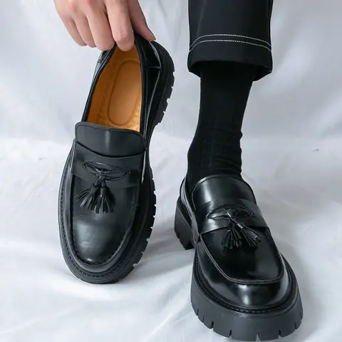 ONXITOM Men's Retro Black Soft Patent Leather Platform Chunky Heel Tassel Slip-On Penny Loafers - Rubber Lug Sole, Non-Slip, Round Toe, Breathable & Soft Filler Fabric, All Seasons Footwear for Business & Daily Use (Practical Design)