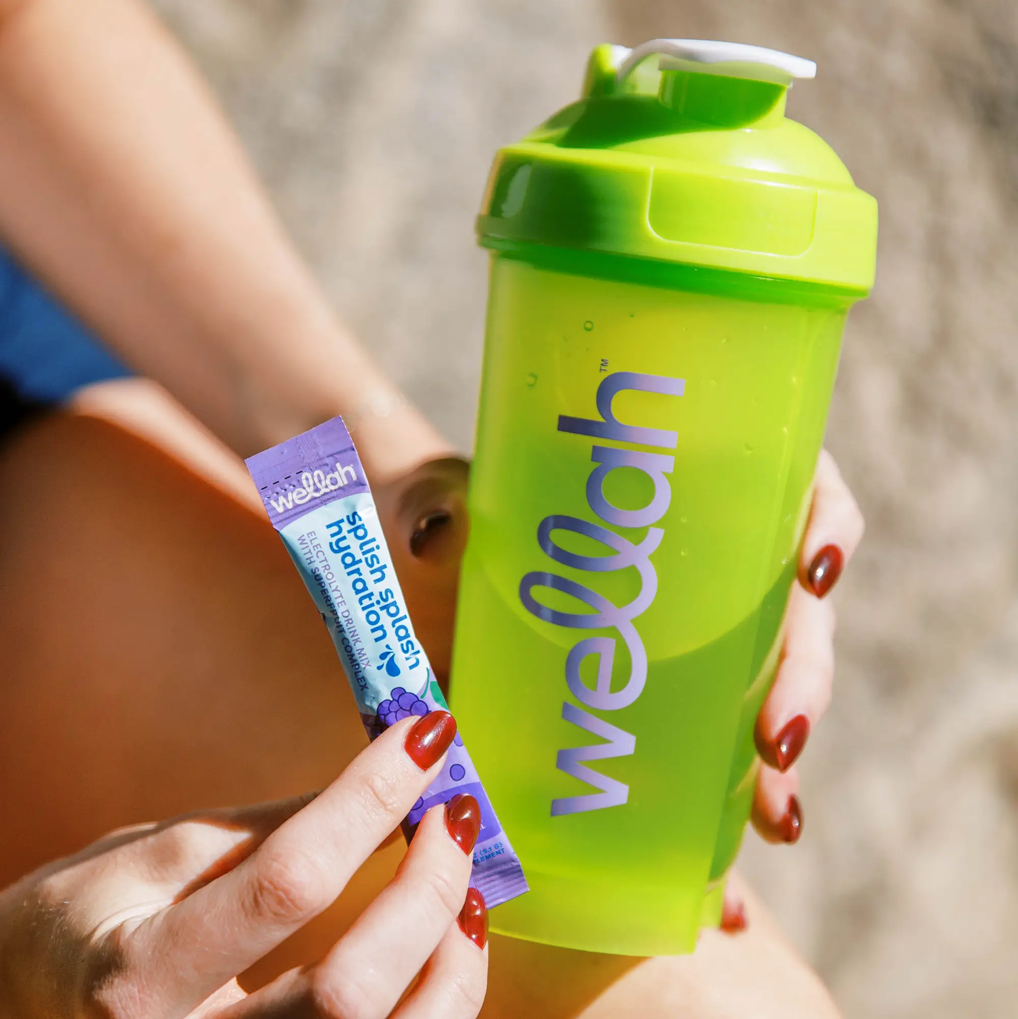 Wellah Shaker Bottle | Clump Free Supplement Shaker