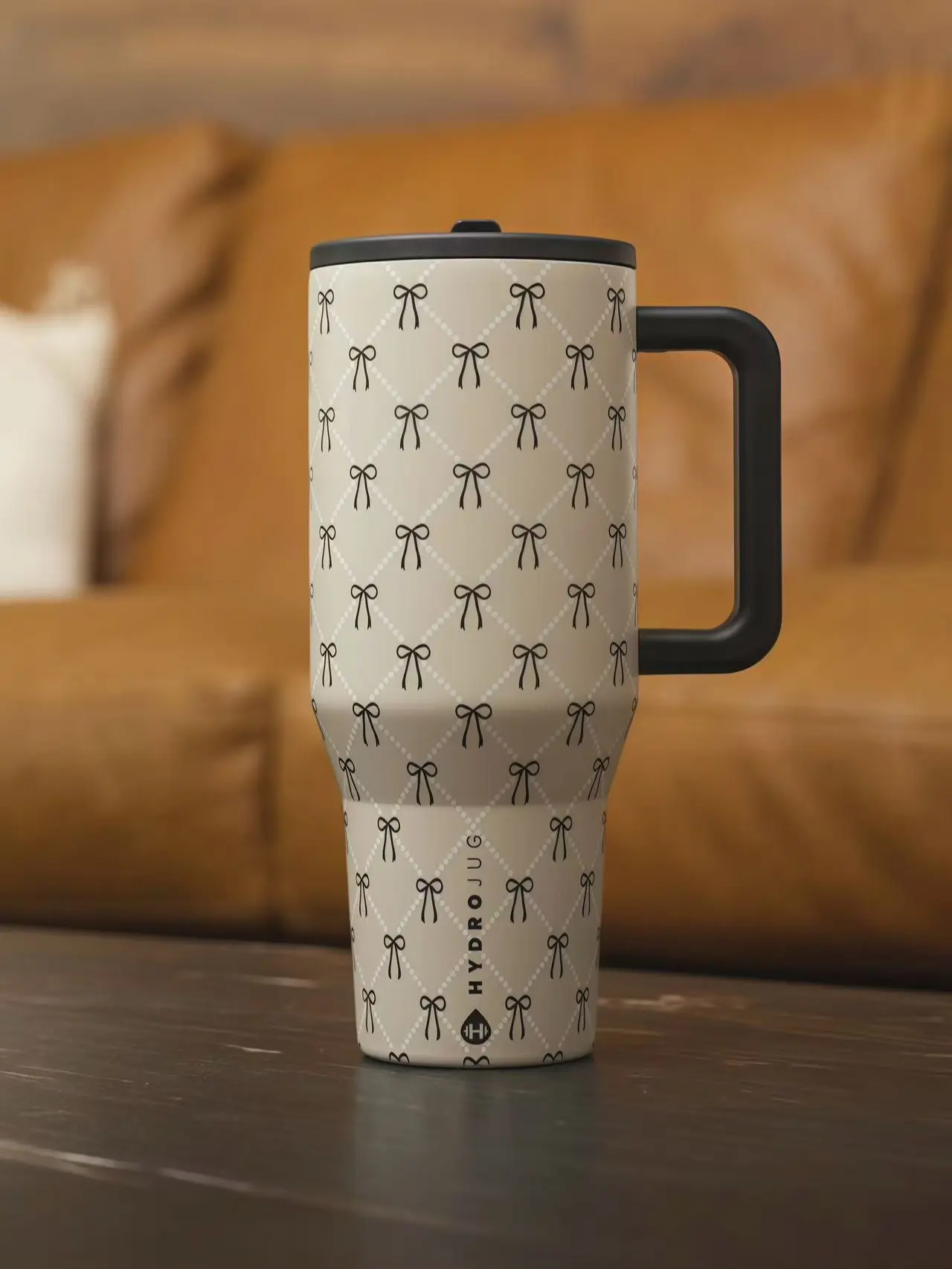 Limited Edition HydroJug Traveler Tumbler 40oz Stella Print - Harmony Beus Collaboration Cute Quilted Bow Stainless Steel Triple Leakproof Spill Proof Insulated Travel Mug with Straw Drink Drinkware Flasks Lid Metal Bottles Bottles Water Bottles Portable