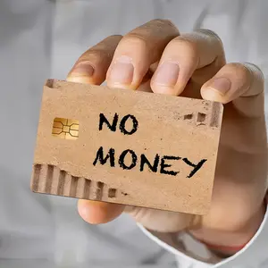 2pcs "Funny NO MONEY" Waterproof Sticker Credit Card Skin Cover, Ultra-Thin, Scratch-Resistant, Suitable for Credit Cards, Bank Cards, Transit Cards, Removable Self-Adhesive for Most Cards, Ideal Gift for Friends, Decorative Sticker, Funny Stickers