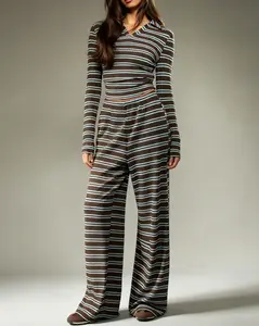 American casual brown-and-blue striped two-piece knit set for women: cropped waist-defining long-sleeve top with a notched lapel V-neck + high-waisted wide-leg pants with a drapey feel. Striped loungewear set for spring/autumn, suitable for home and commu