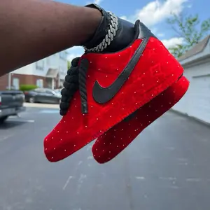 BLACK x RED BLACK x RED