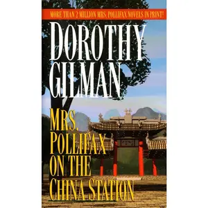 USED-Mrs. Pollifax on the China Station by Gilman, Dorothy (Mass Market Paperback)