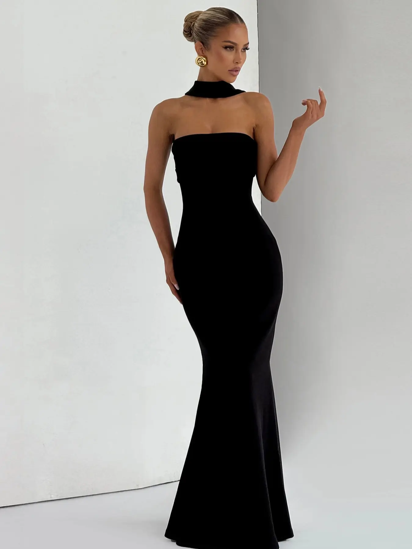 formal red and black dress for ladies Zapakasa Women Sheath Spaghetti Straps Black Red Floor Length Bridesmaid  Dress with Lace-up Back main image 1