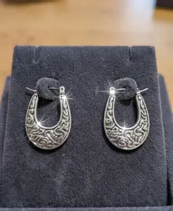 Unisex Ethnic Antique Silver Celtic Knot U-Hoop Earrings with Metal Coating, Suitable for Daily, Evening Wear