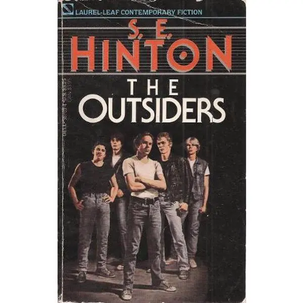 Used Paperback Book - The Outsiders by S.E. Hinton (Unknown Binding) - English, Johnny & Ponyboy Themed Drama & Friendship School Educational Supply