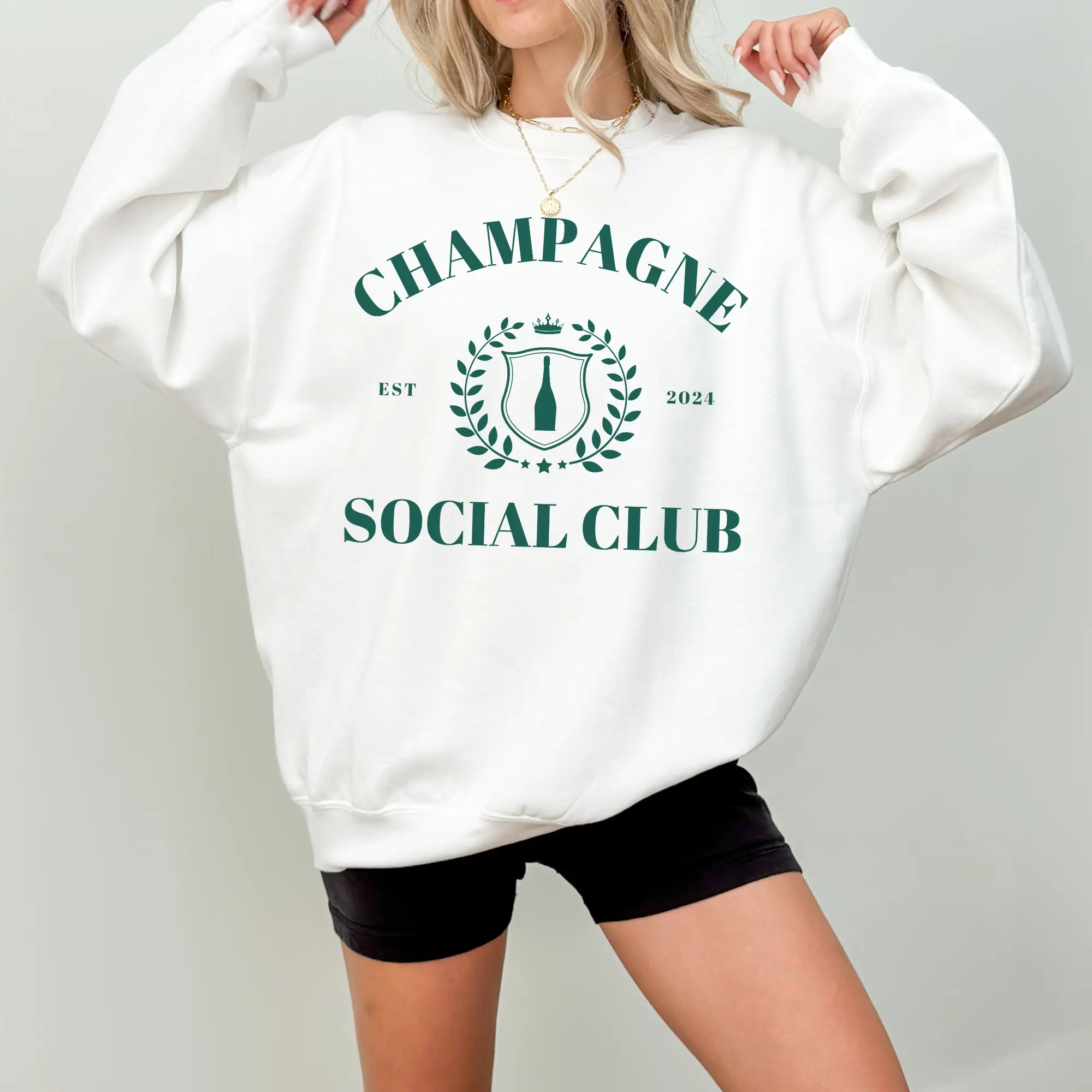 Champagne Social Club Crewneck Sweatshirt | Super Cute Champagne, Wine-Themed Pullover | Bachelorette, Girl’s Trip Outfit | Gift Idea | Vintage, Preppy Style | Oversized Unisex Fit
