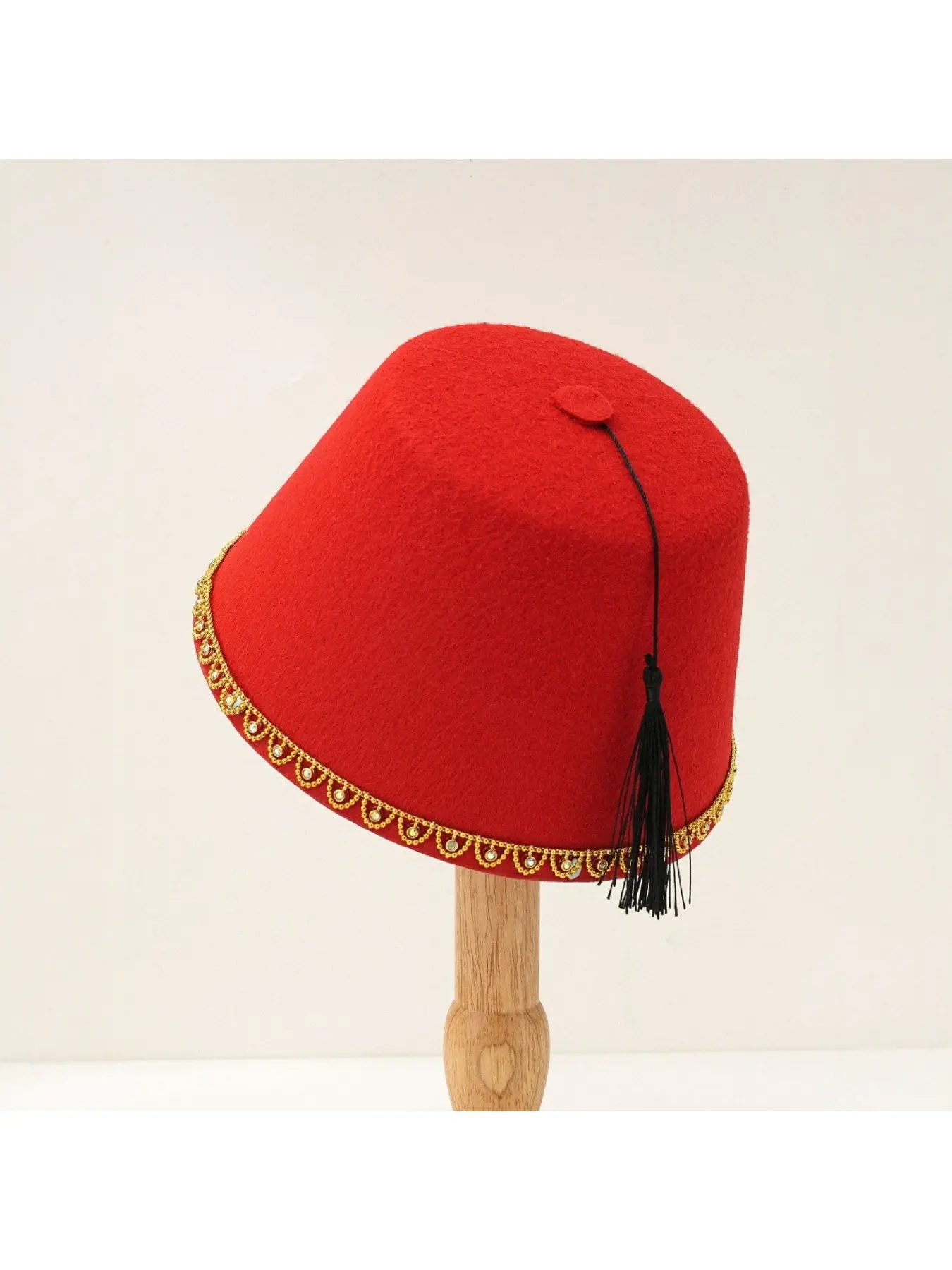Red flat-top tassel non-woven fabric decoration foreign trade jazz style European and American shaped Turkish tassel hat