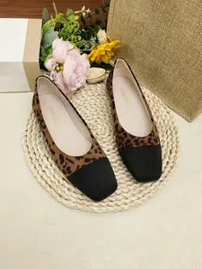 European Style Leopard Print Square Toe Flat Shoes for Women, Soft Sole Comfortable, Slip-On Casual Shoes for All Seasons