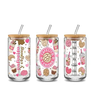 Kawaii Trend 16 oz Glass Can, Cafecito y Chisme Coffee & Concha Pattern Iced Coffee Cup with Bamboo Lid, Reusable Beer Can Glass Tumbler for Latte, Soda,Valentine's Day Gift, Gift for Latinx, Coffee Lovers