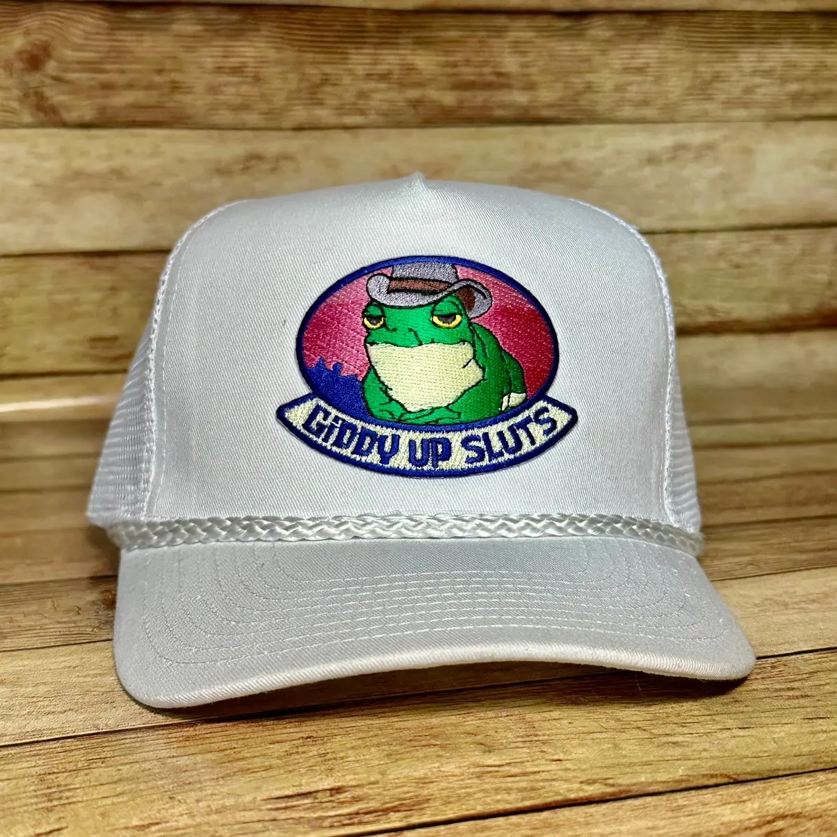 Giddy Up Frog Vintage Style Trucker Hat